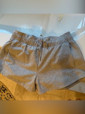 Lululemon athletica Light Gray Casual Lounge Shorts Women